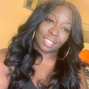 Meet your Posher, Temeka